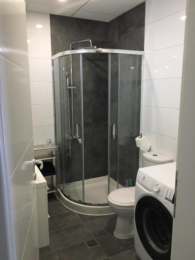 River Apartment Парачин Екстериор снимка